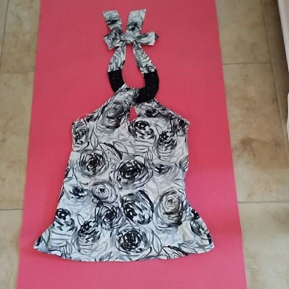 IZ Byer summer top  - Picture 4 of 10